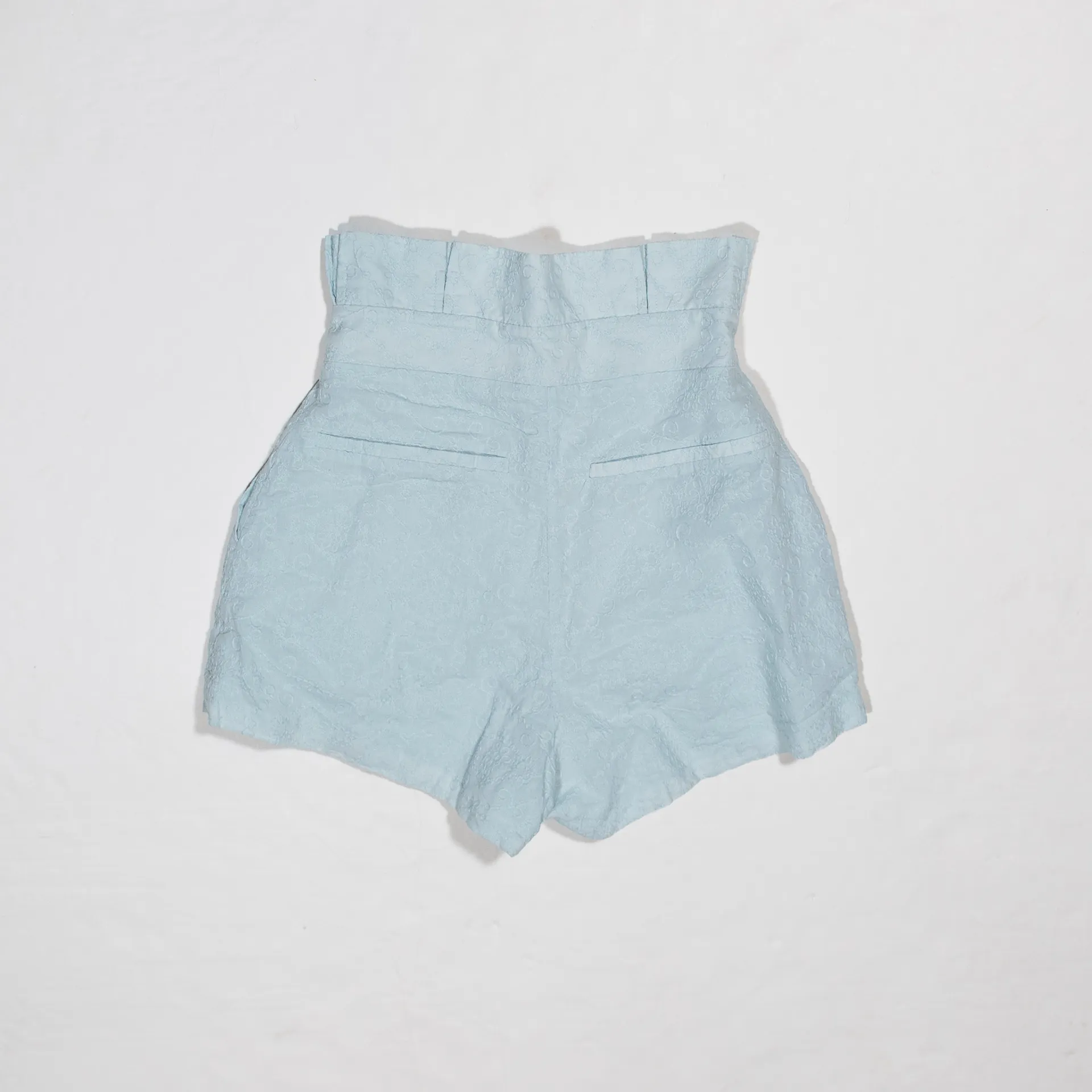 Tularosa  Aimee Cotton High Waisted Paper Bag Pleated Embroidered Mini Shorts XXS - Image 4