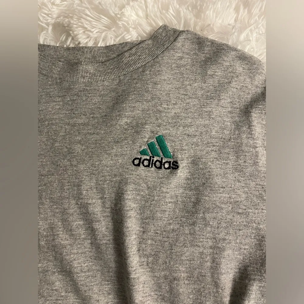 women’s adidas crop top - Image 2