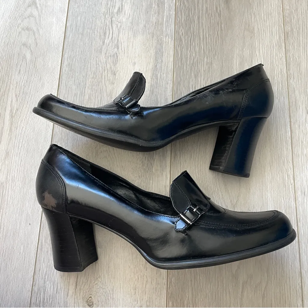 Vintage Heeled Loafers nine west leather womens Black (size 7.5) minimalist - Image 3