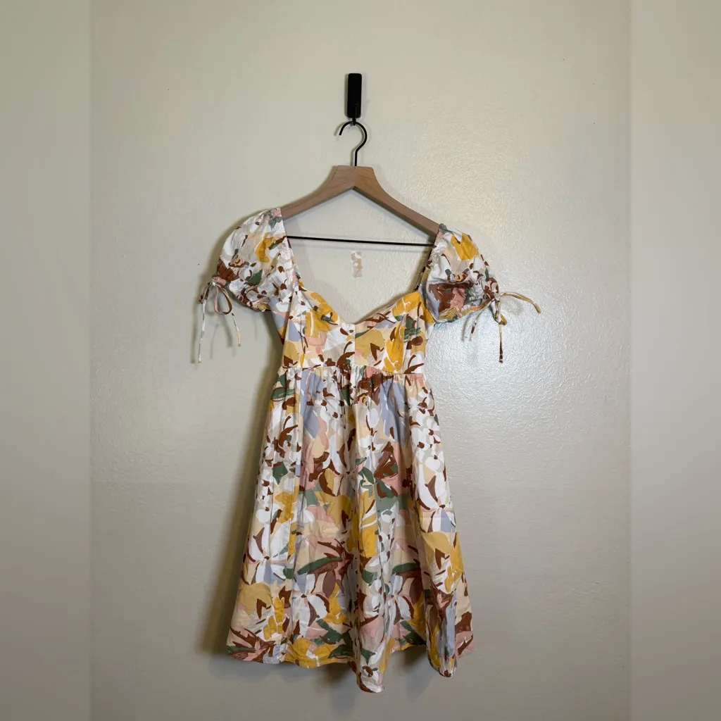 Abercrombie & Fitch Babydoll Mini Dress Tropical Floral Print - Image 2