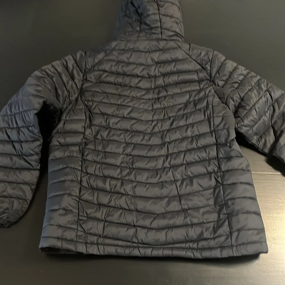 Tuxer Black Puffer Jacket with Hood Size L - Image 5