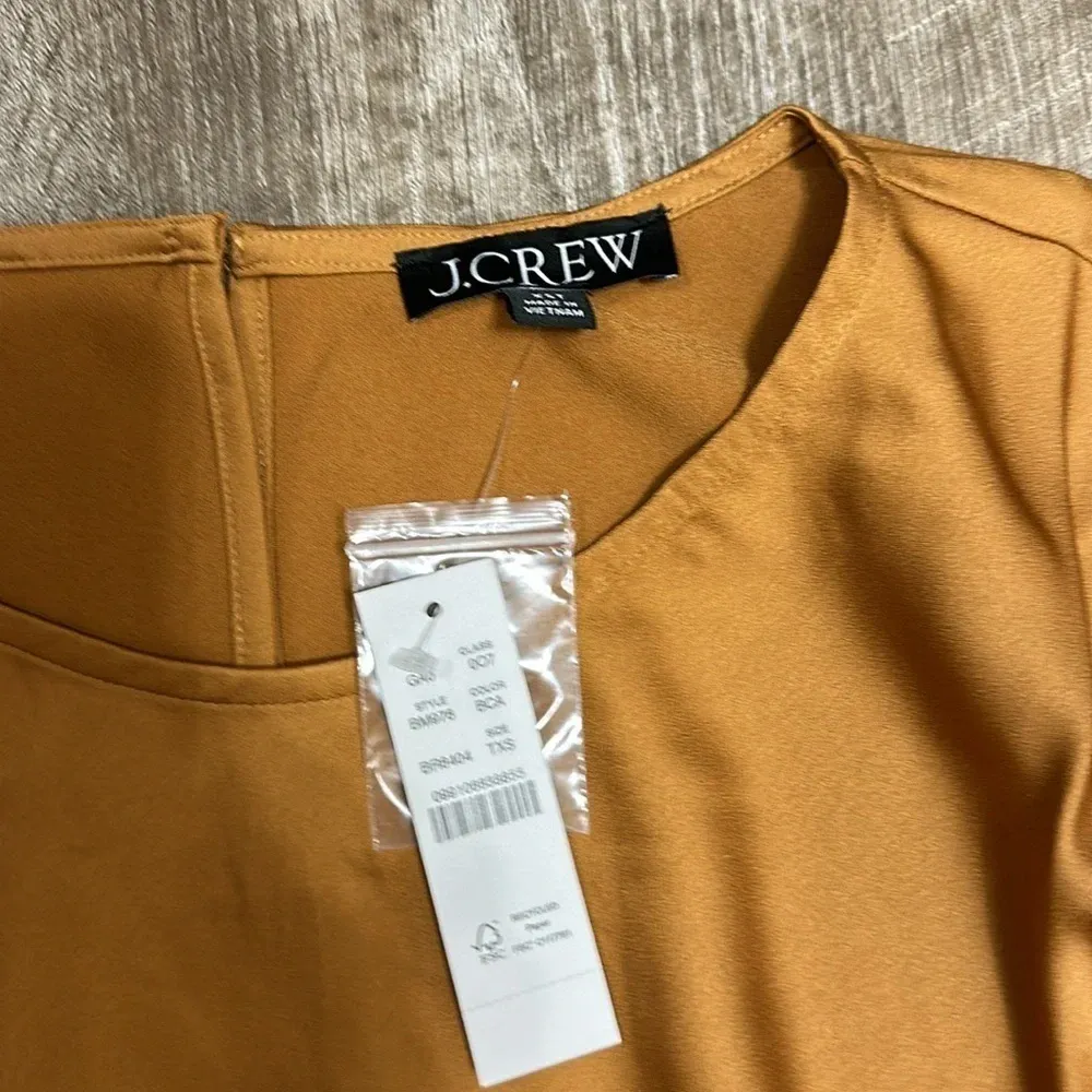 J Crew  rust colored long sleeved blouse ruffle at wrist very‎ silky - Image 2