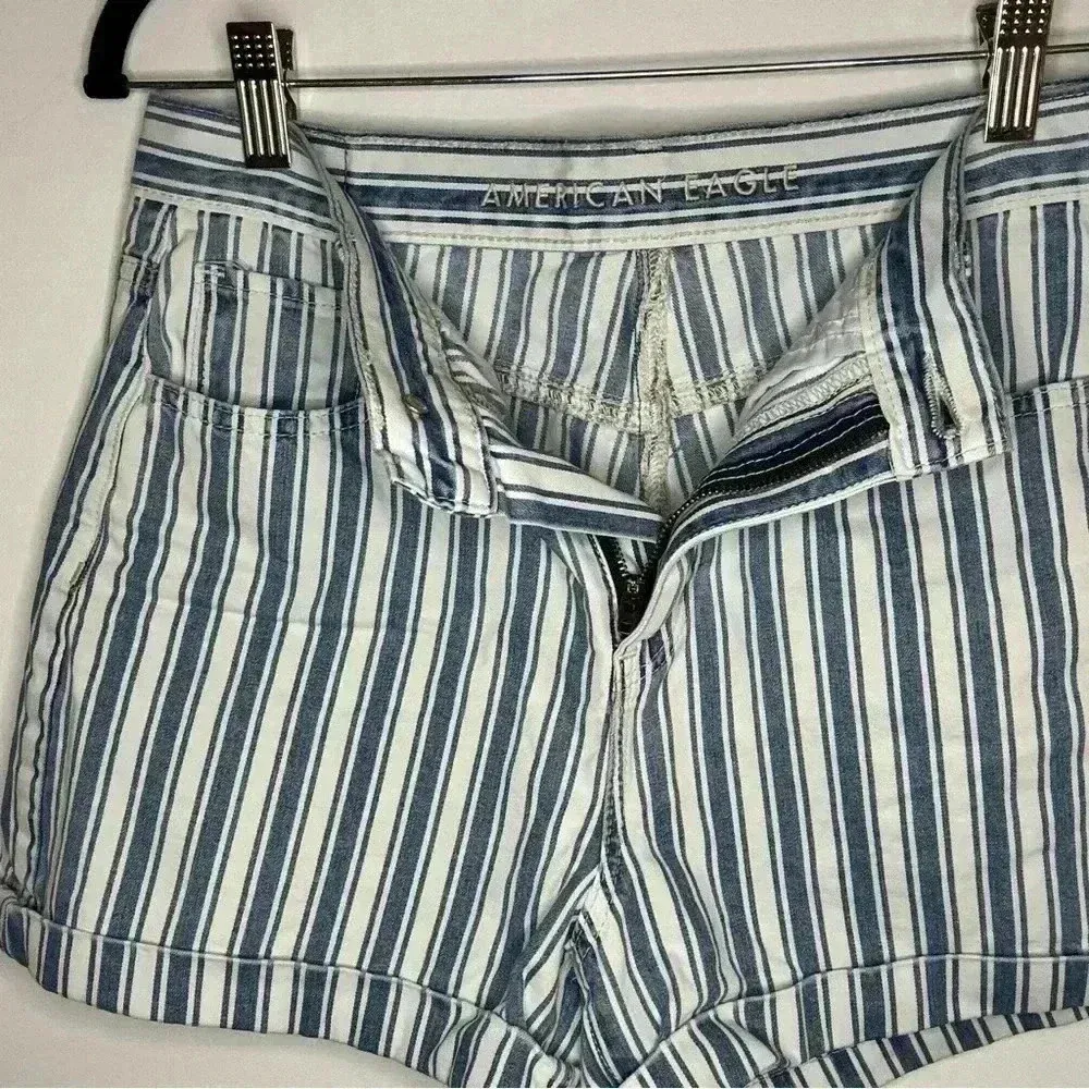 American Eagle Nautical Striped High Waisted Mom Shorts Size 4 - Image 5