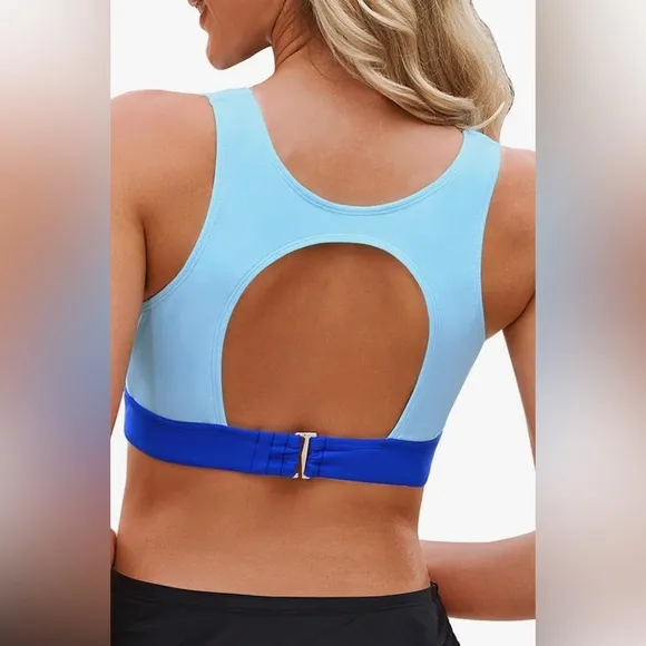 NWOT Colorblock Cut - Image 2