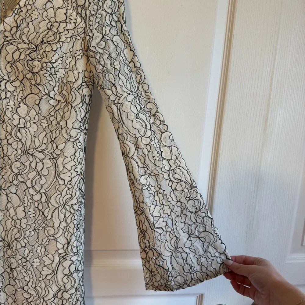 Lace long sleeve dress Size XS - Image 2