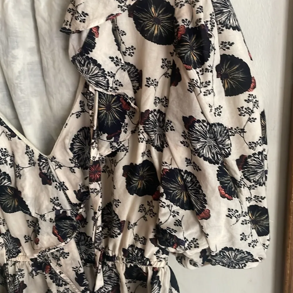 Ulla Johnson Nadya Gardenia-print Peplum Blouse - Image 6