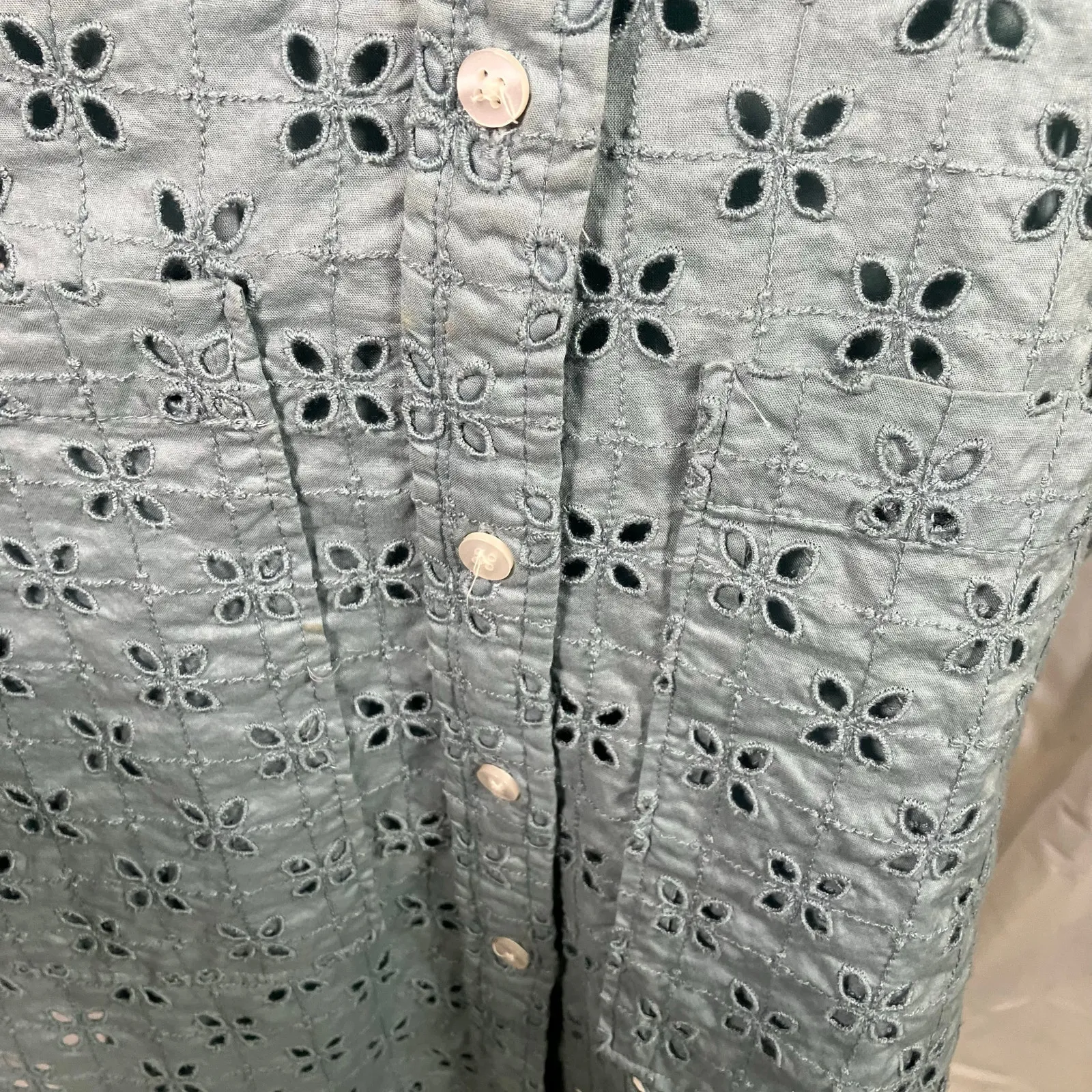 GAP XXS Blue Eyelet Shirt Dress Button Front Short Sleeve Preppy Coquette‎ - Image 3