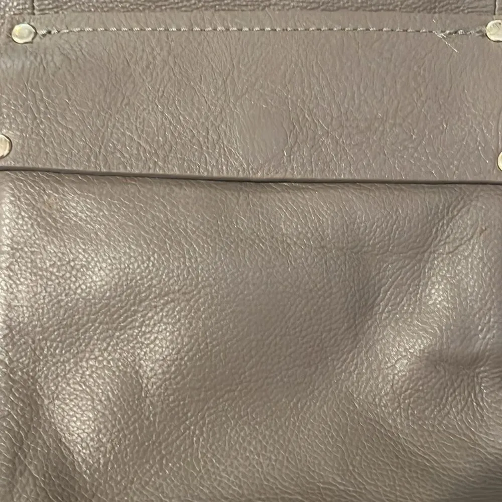 NWT Kooba large roomy lots of pockets expandable zip close satchel in taupe - Image 16