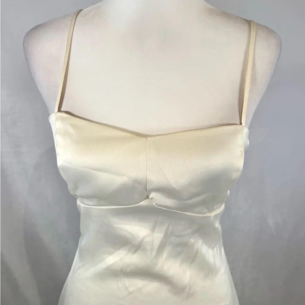 Urban Outfitters off white light before dark bow back mini dress size small - Image 5