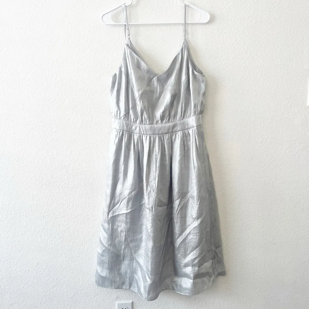 NWT Guess‎ Sleeveless Luce Chrome Silver Dress Size Medium - Image 3