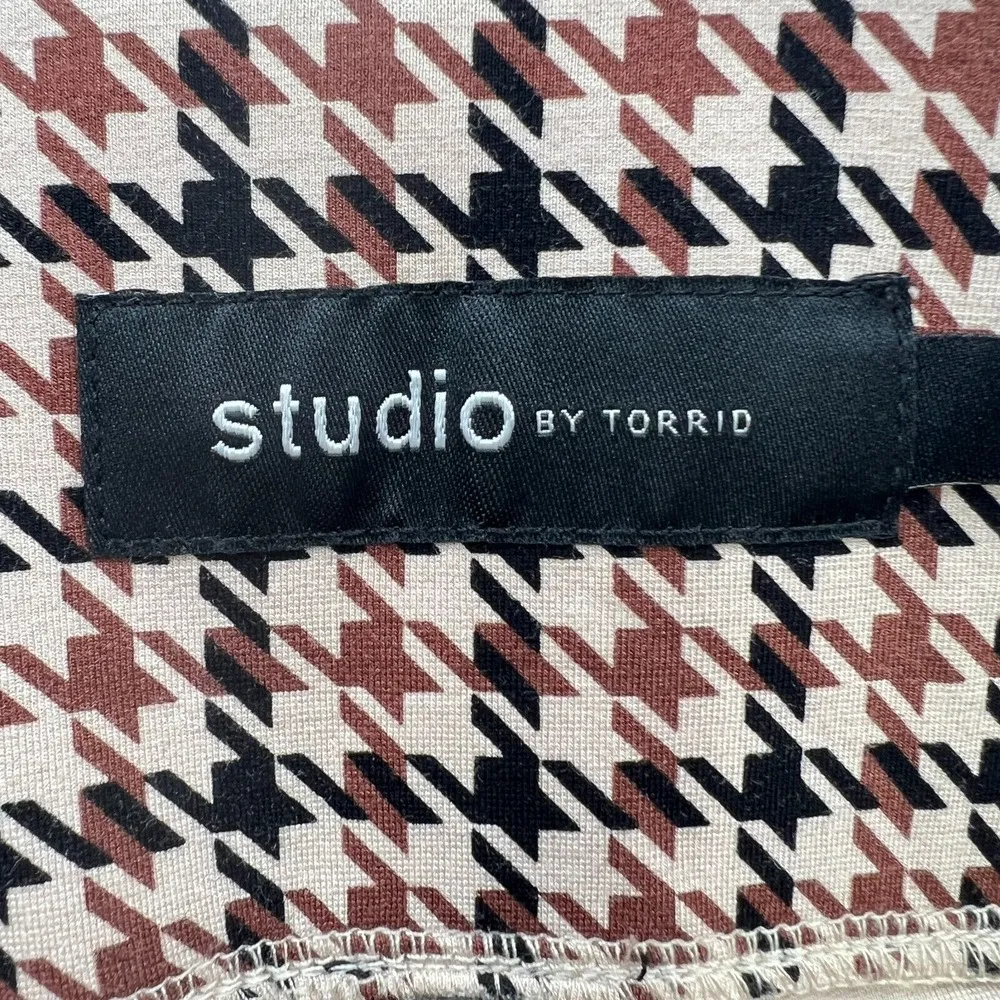 Torrid Pocket Pixie Skinny Studio Luxe Ponte High Rise Pant 2R Houndstooth Plaid - Image 5