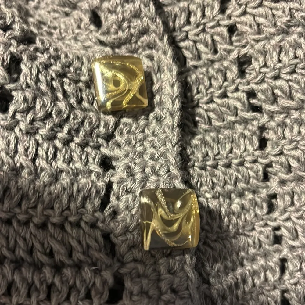 Hand Made Gray Crochet Sweater Vest Unique Buttons Sz S - Image 6