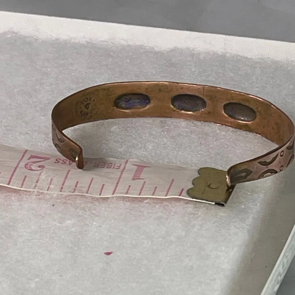 VTG BELL Copper stamped etched western cuff bracelet Aztec - Image 6