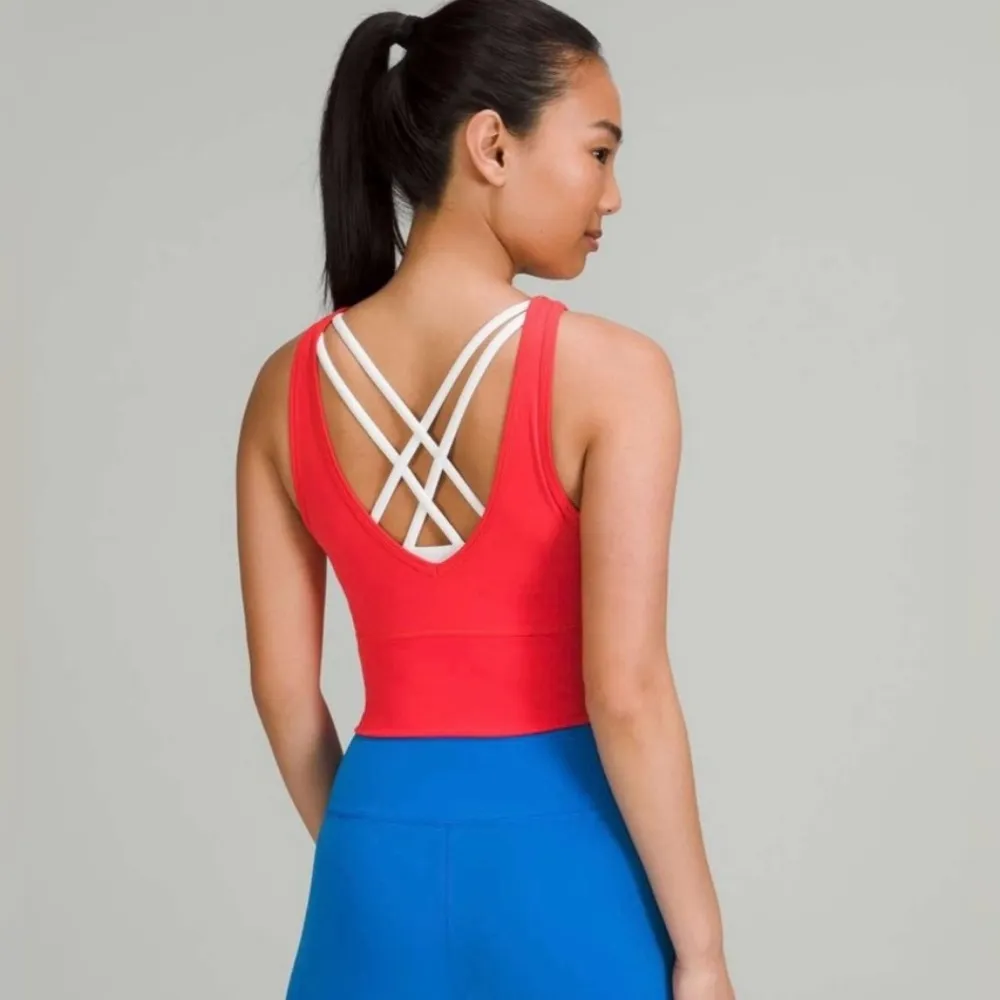 Lululemon Athletica Power Pivot Bright Carnation Red Athletic Tank SIZE 2 - Image 2