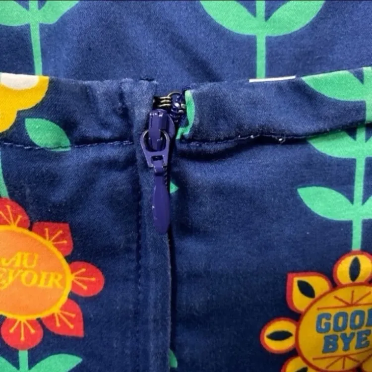 Disney parks small world attraction dress shop dress L - Image 8