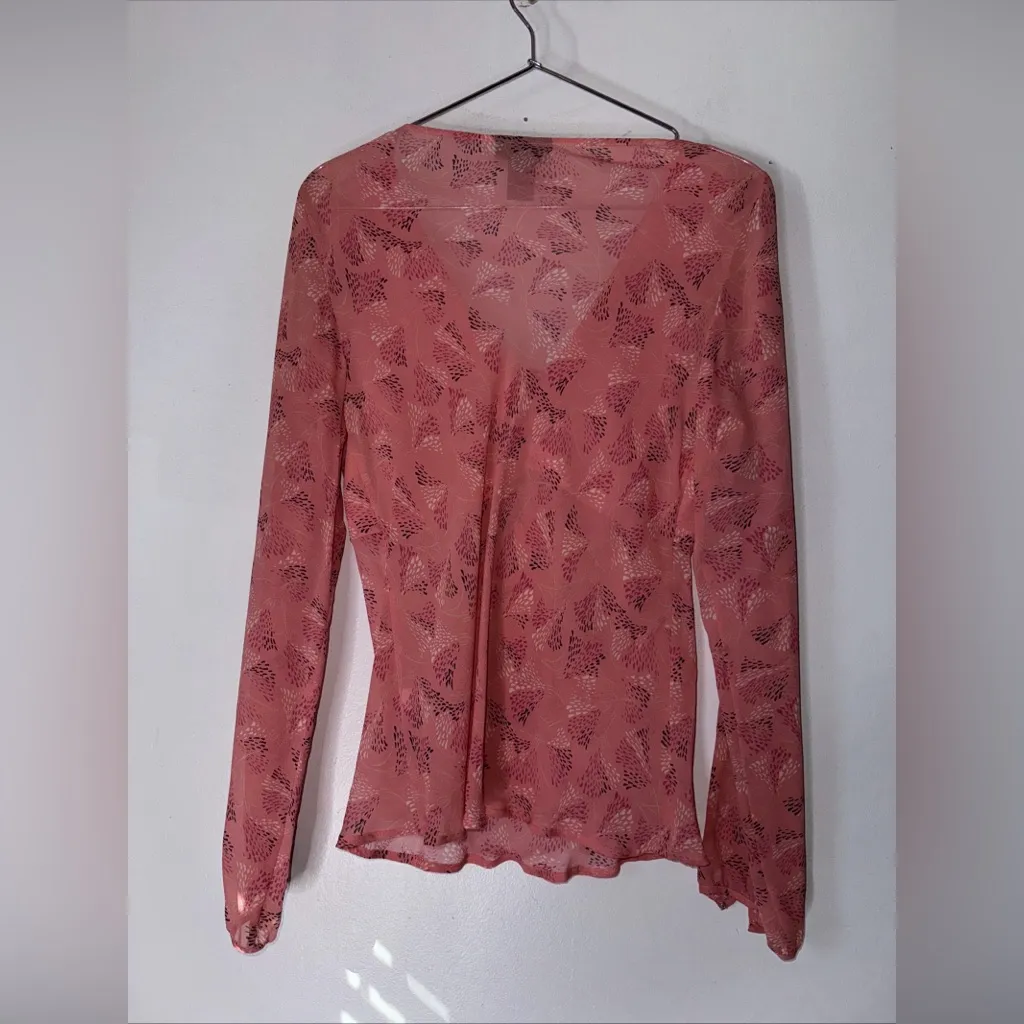 Vintage Y2K The‎ Limited Silk V Neck Ruffle Pink Blouse Size Medium - Image 2