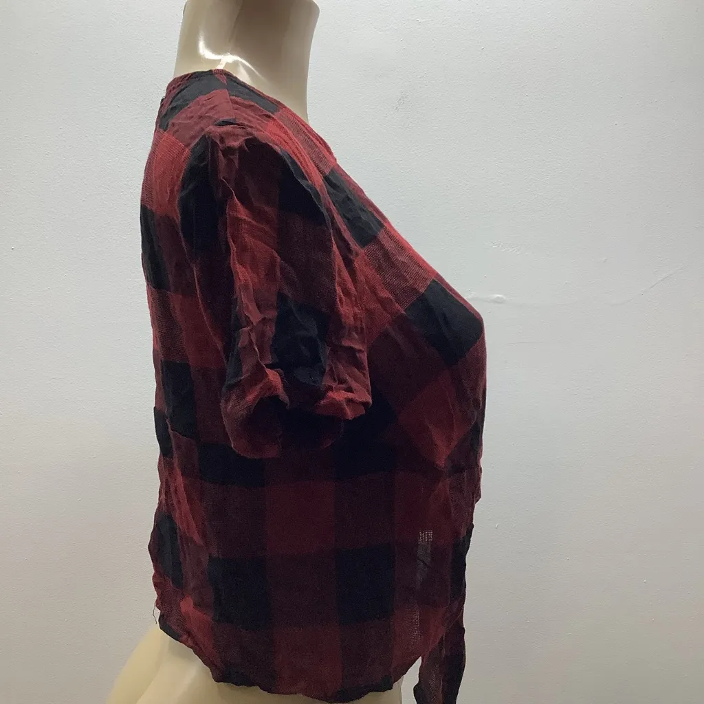 Forever 21 Size Medium Red & Black Plaid Crop Top With Front Knot. New With Tags - Image 3