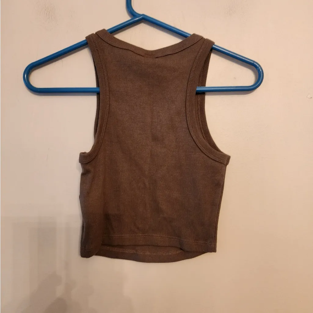 H&M brown cropped Ribbed tank top size womens xs
New with tags - Image 2