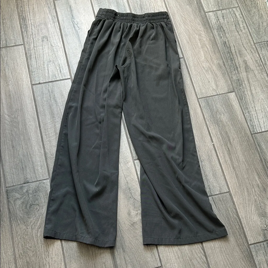 Max Studio Charcoal Wide-Leg Trousers - Image 4