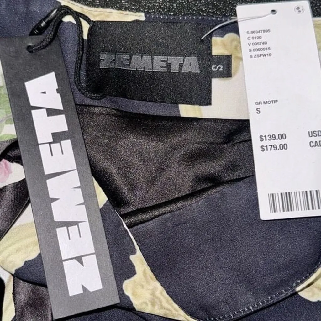 NWT Zemeta By Urban Outfitters Coquette Floral Lace skirt Size Small Mes Large - Image 6