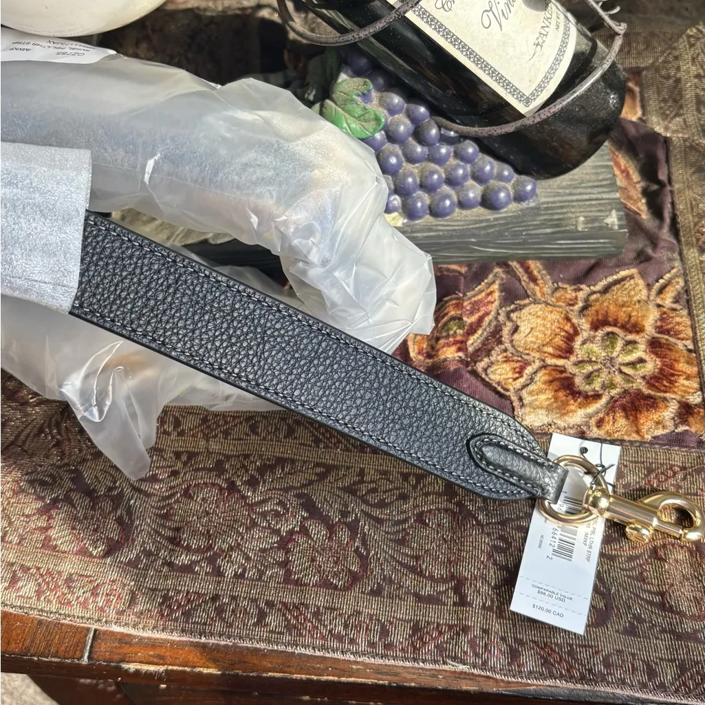 Authentic COACH REVERSIBLE Black and Brown Adjustable Belt with Gold Buckle - Image 6