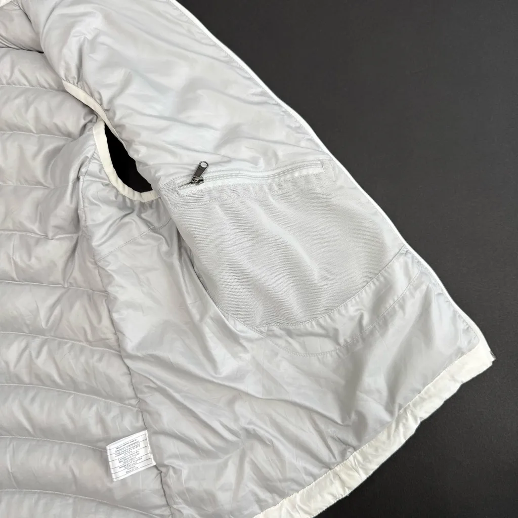 Patagonia Women’s Down Sweater Vest White Sz S - Image 8