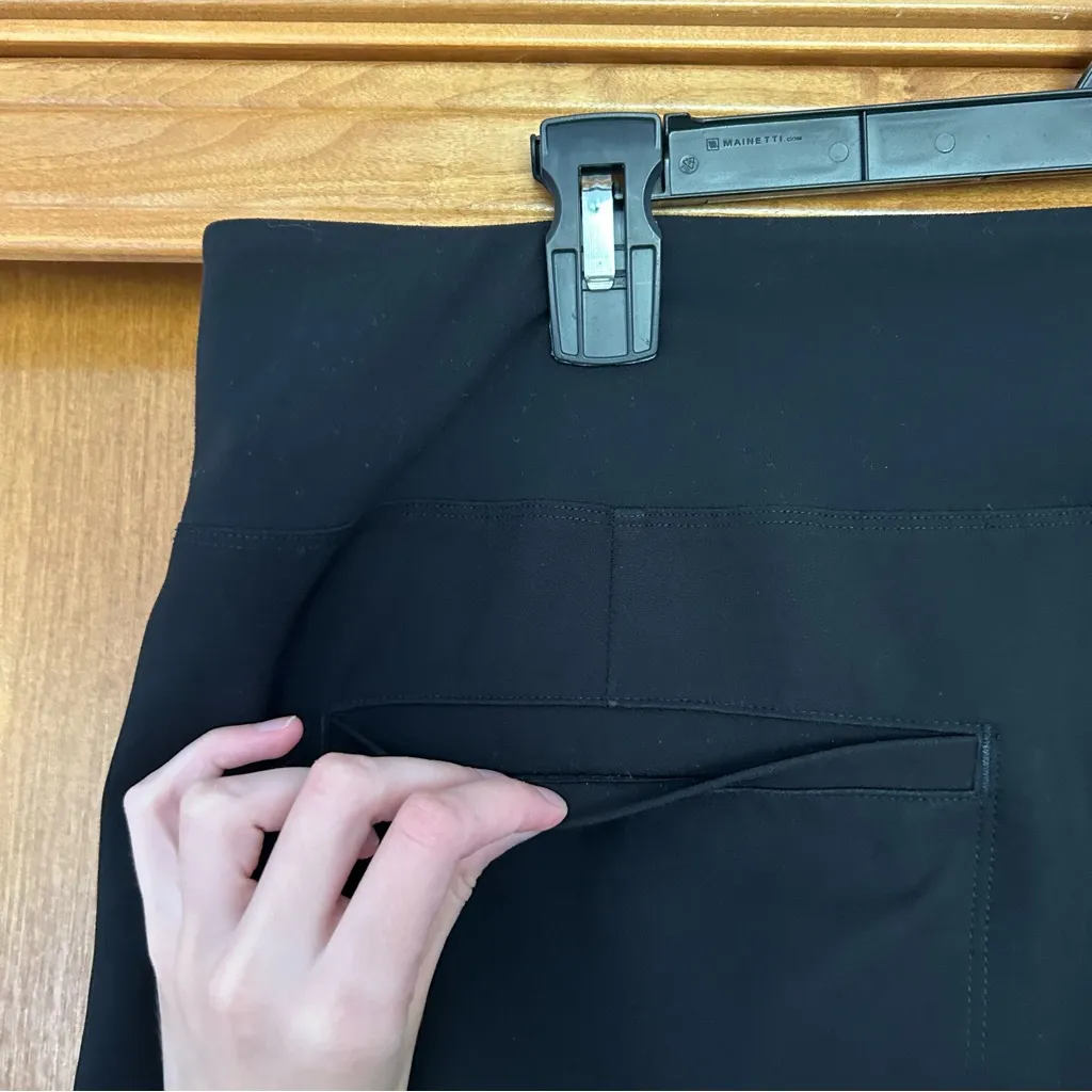 Athleta Endless High Rise Pants in Black Size 16 - Image 9