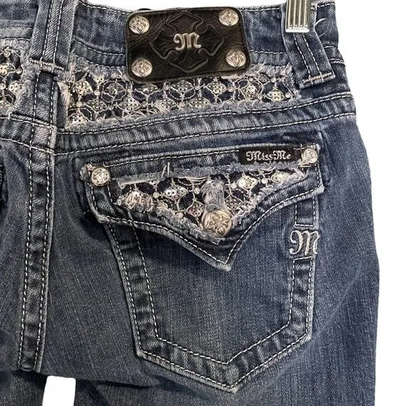 Miss Me Jeans Skinny Embroidered Rhinestone Bling Medium Wash Size 27 JP6211S - Image 2