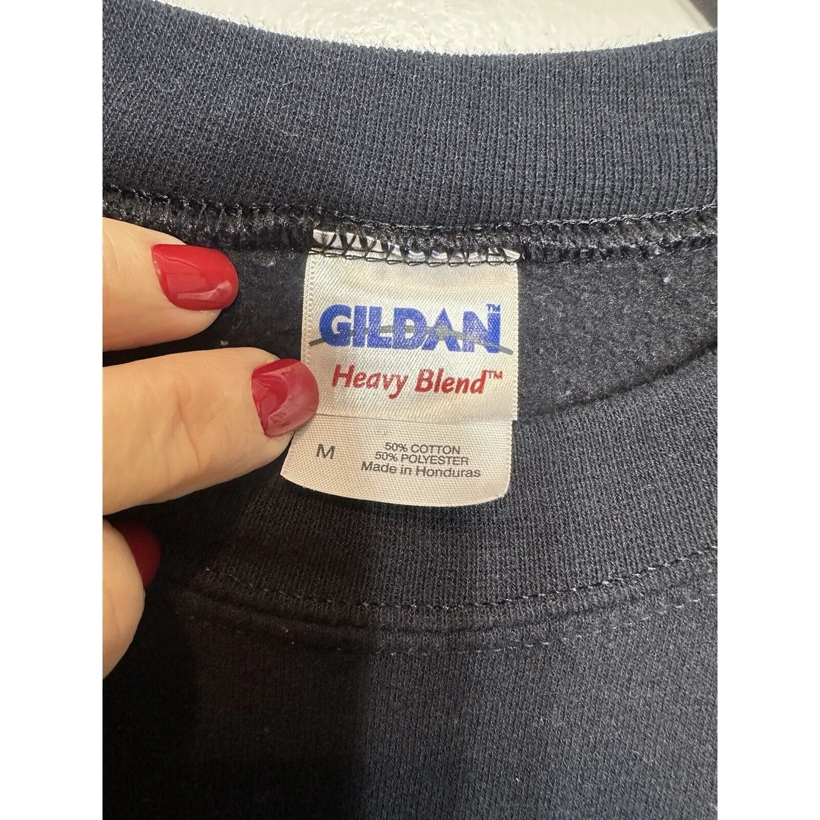 Vintage Snowman Sweatshirt Navy Crewneck Women’s Medium Gildan Xmas Tree Winter - Image 4