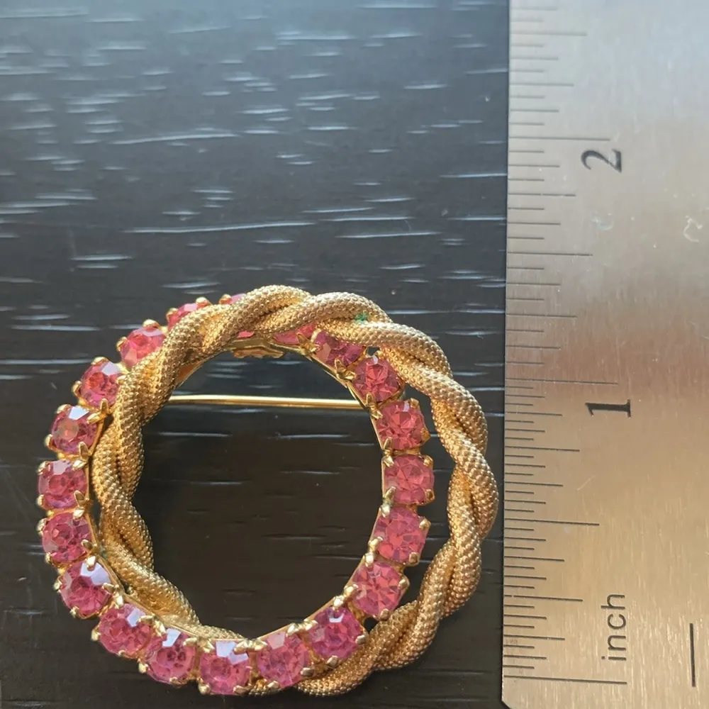 Vintage Pink Gold Rhinestone Wreath Brooch Pin - Image 3