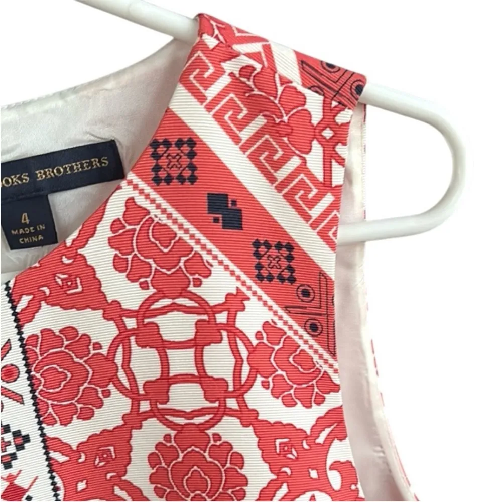 Like New Brooks Brothers Shift Dress Size 4 - Image 3