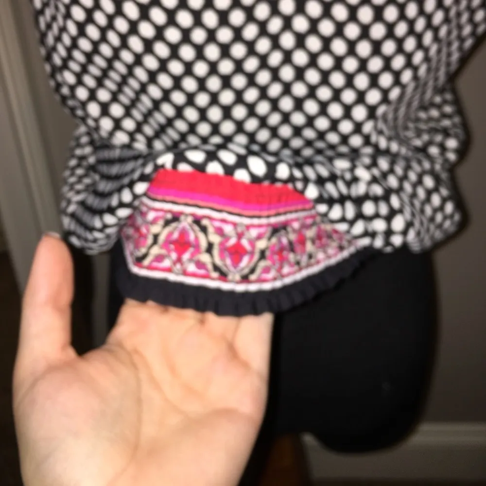 White house black market top - Image 3