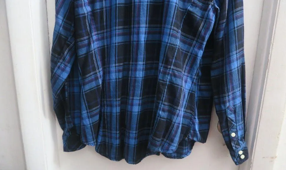 Torrid collared plaid top with front pockets in blue and black size 00 (10, M/L). - Image 10