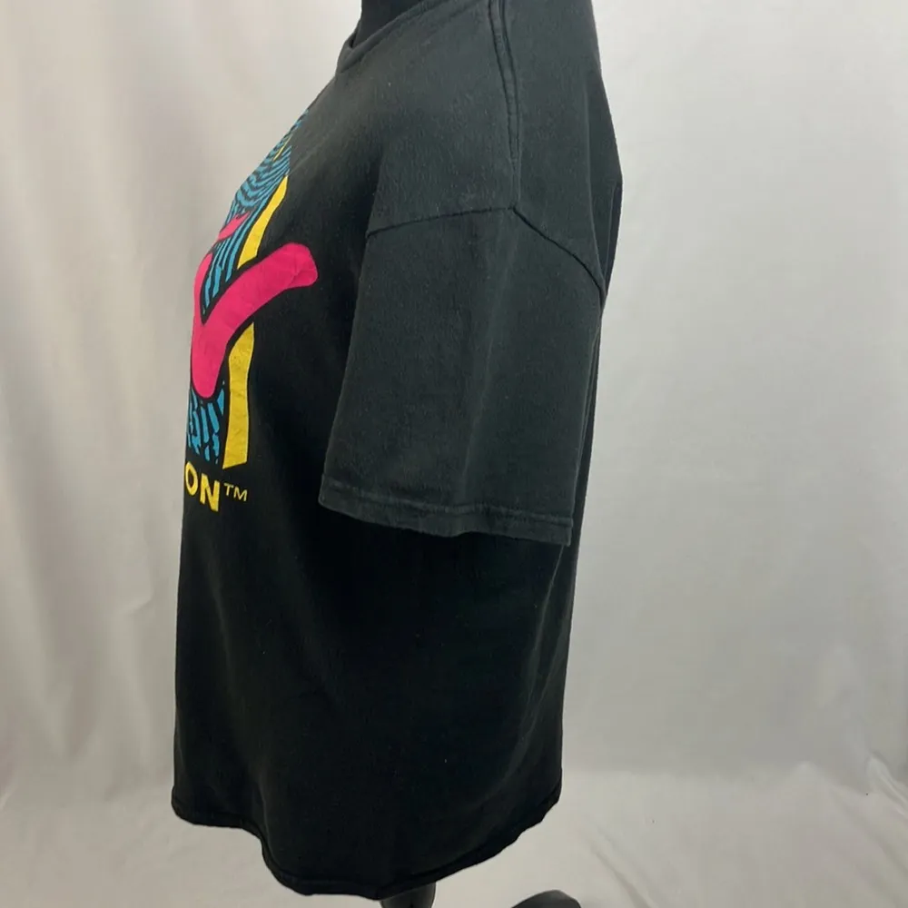 MTV Black Short Sleeves Graphic T - Image 3