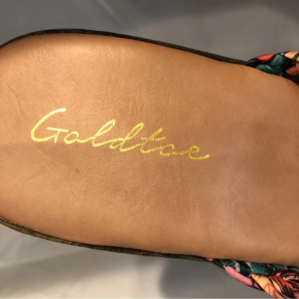 GoldToe Tropical Wedge Thong 3.25 inch Heel Bling Sandals Womens Size 10 Tan - Image 7