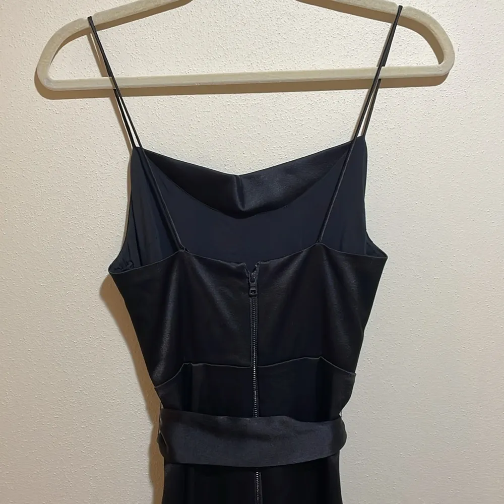 Alice + Olivia Harmon Cropped Belted Wide Leg Gaucho Satin Jumpsuit Black Size 2 - Image 13