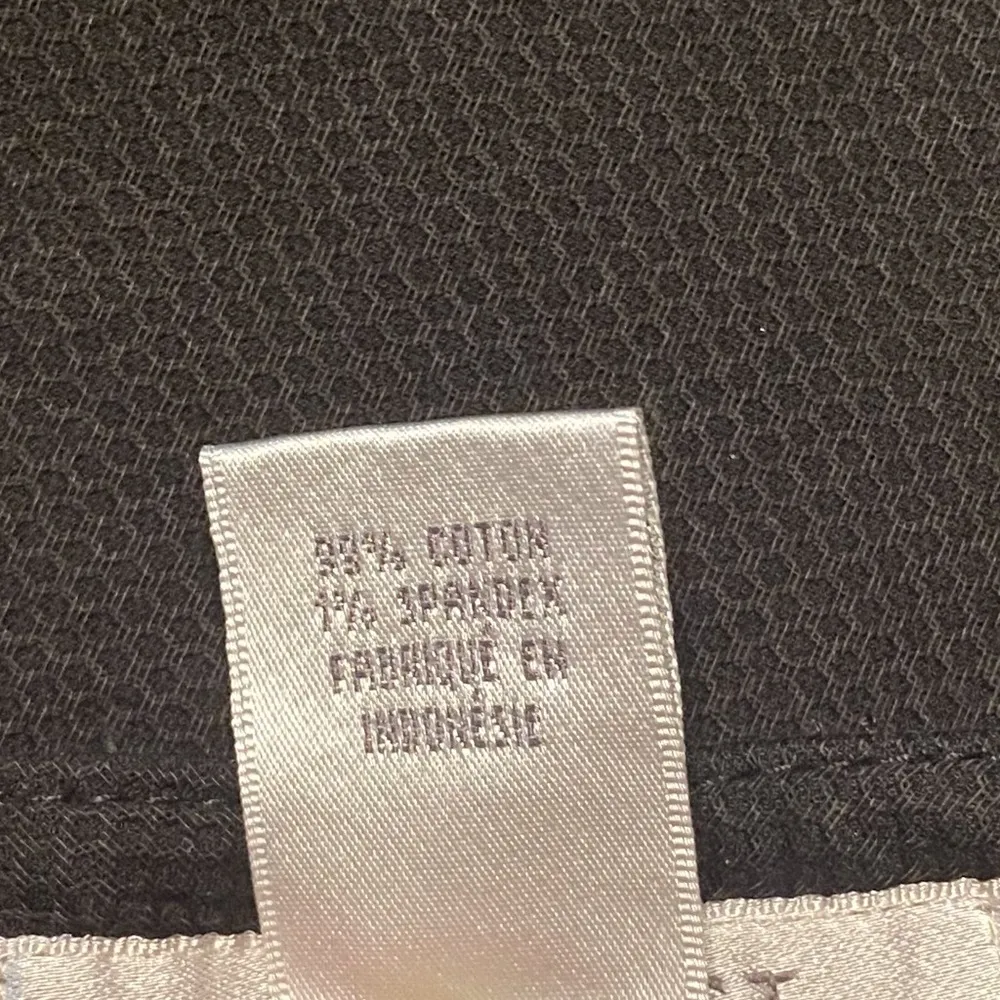 Nine West Dress High Rise Capri Pants Textured Black  Size 6 - Image 6