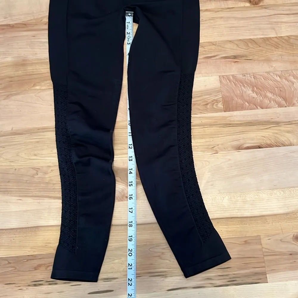 Fabletics Sync High Waisted Perforated 7/8 Black Leggings XS - NWT - Image 11