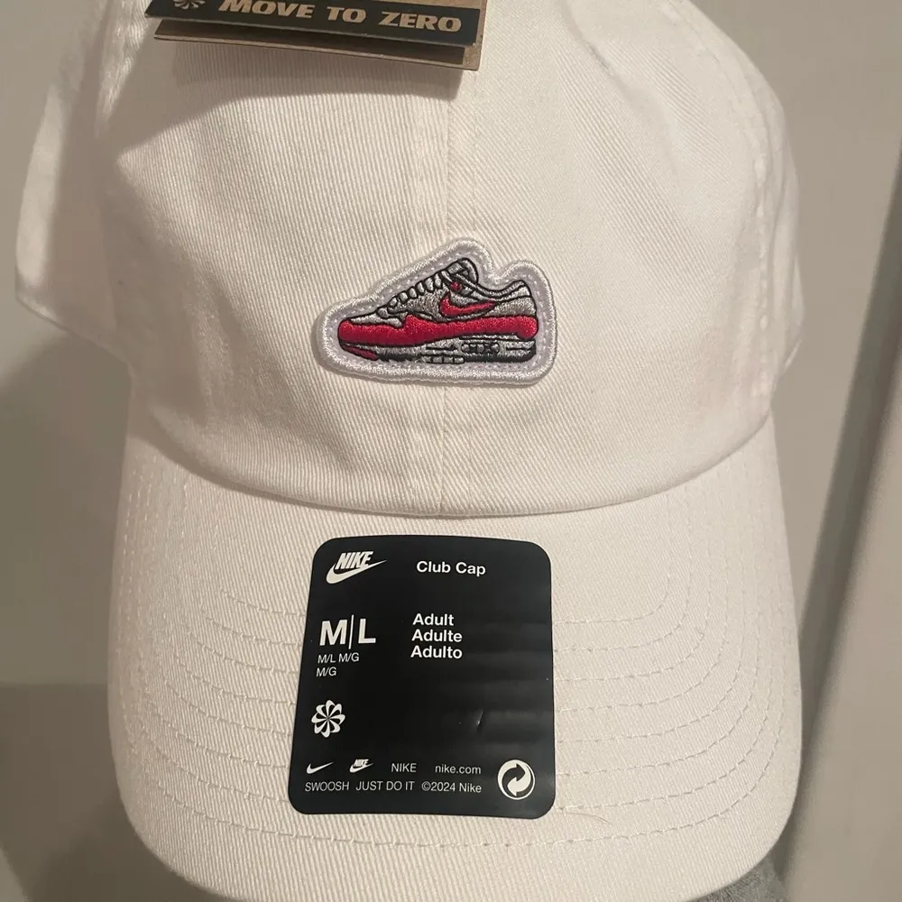 Nike Adult Unisex Club Unstructured Graphic Sneaker Air Max Cap Sz M/L NWT - Image 3