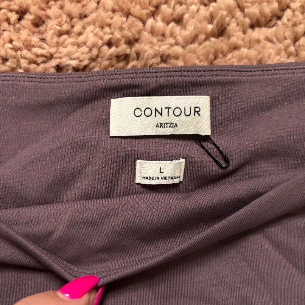 Aritzia Babaton Original Contour Squareneck Longsleeve Crop Top Women’s Size L - Image 4