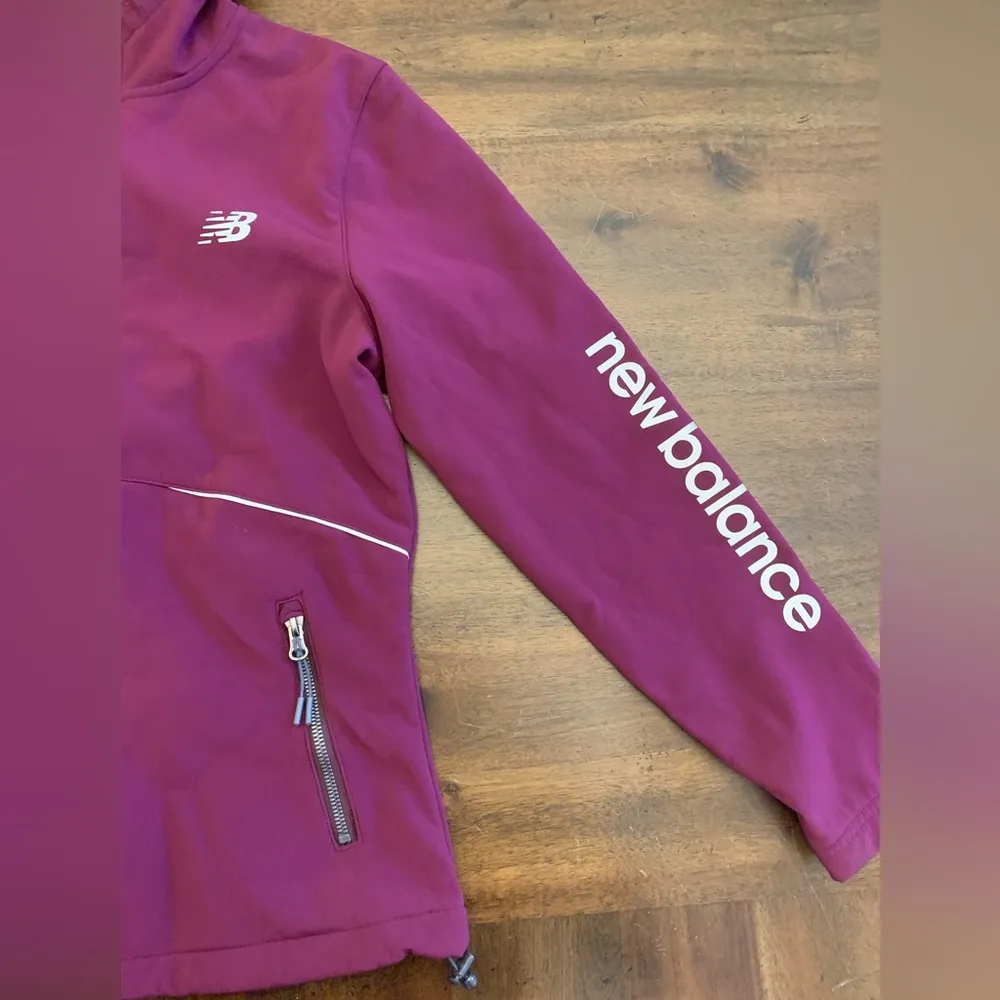 New Balance Jacket Women’s Small Light Coat Purple - Image 2