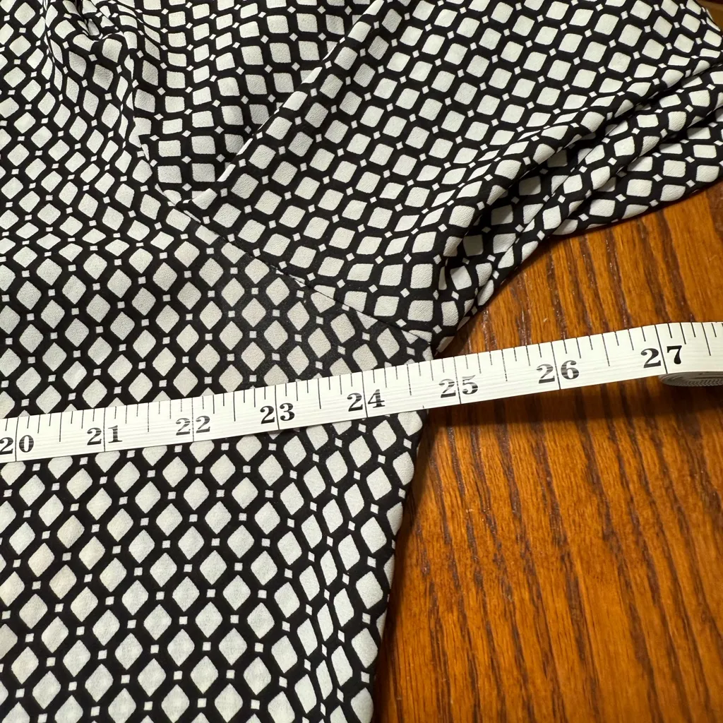 Adrianna Papell Black and White Long Sleeve Blouse with Necktie Size XL - Image 12