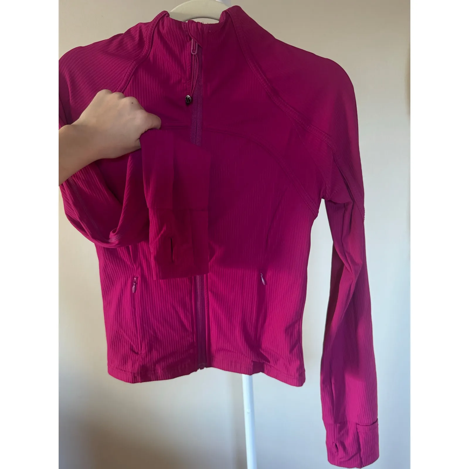 Lululemon Define Jacket Rasberry Ribbed Lightweight 6/8 Barbiecore Athletic Pink Size M - Image 4