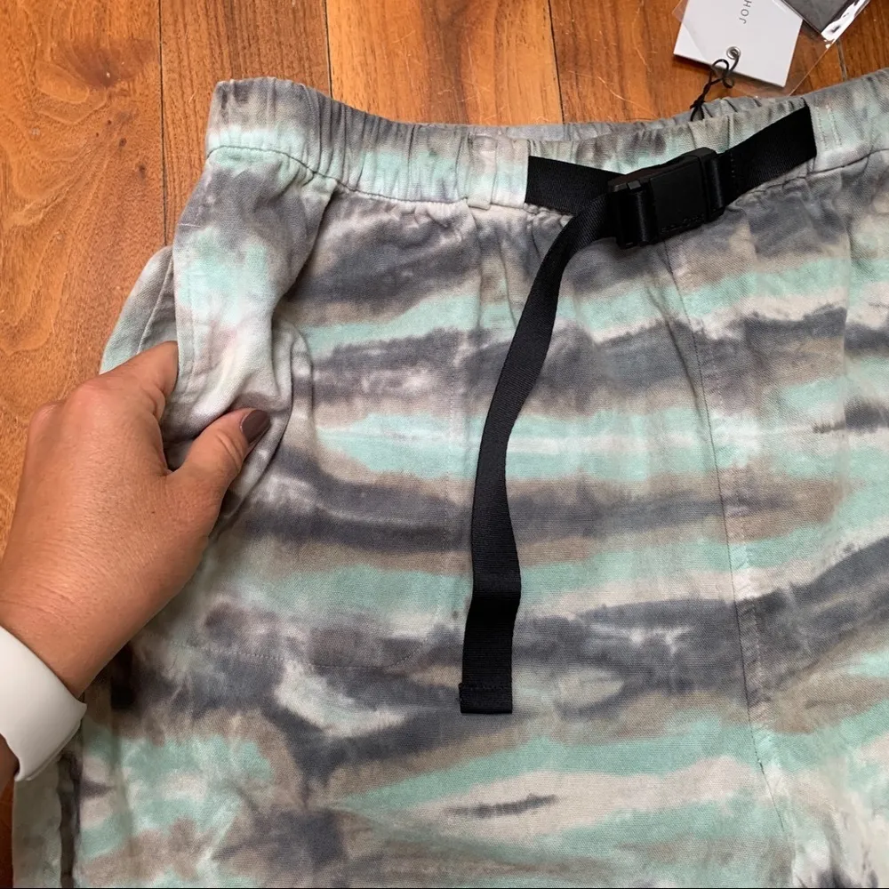 John Elliott Summit Streetwear Shorts in Marrin Camo size XL - Image 7