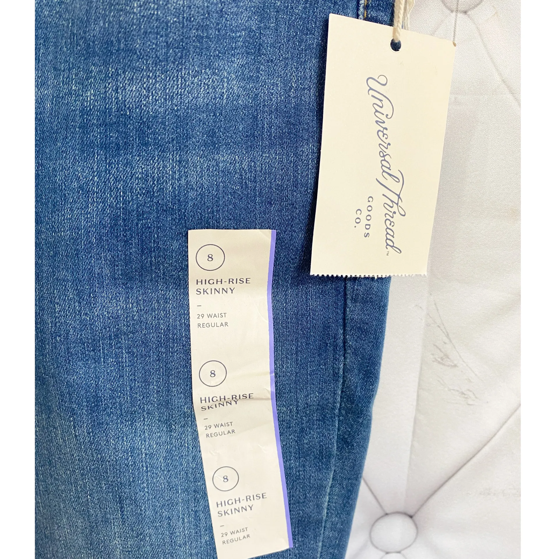 Universal Threads wedgie High Rise Skinny Jeans 8 Blue - Image 5