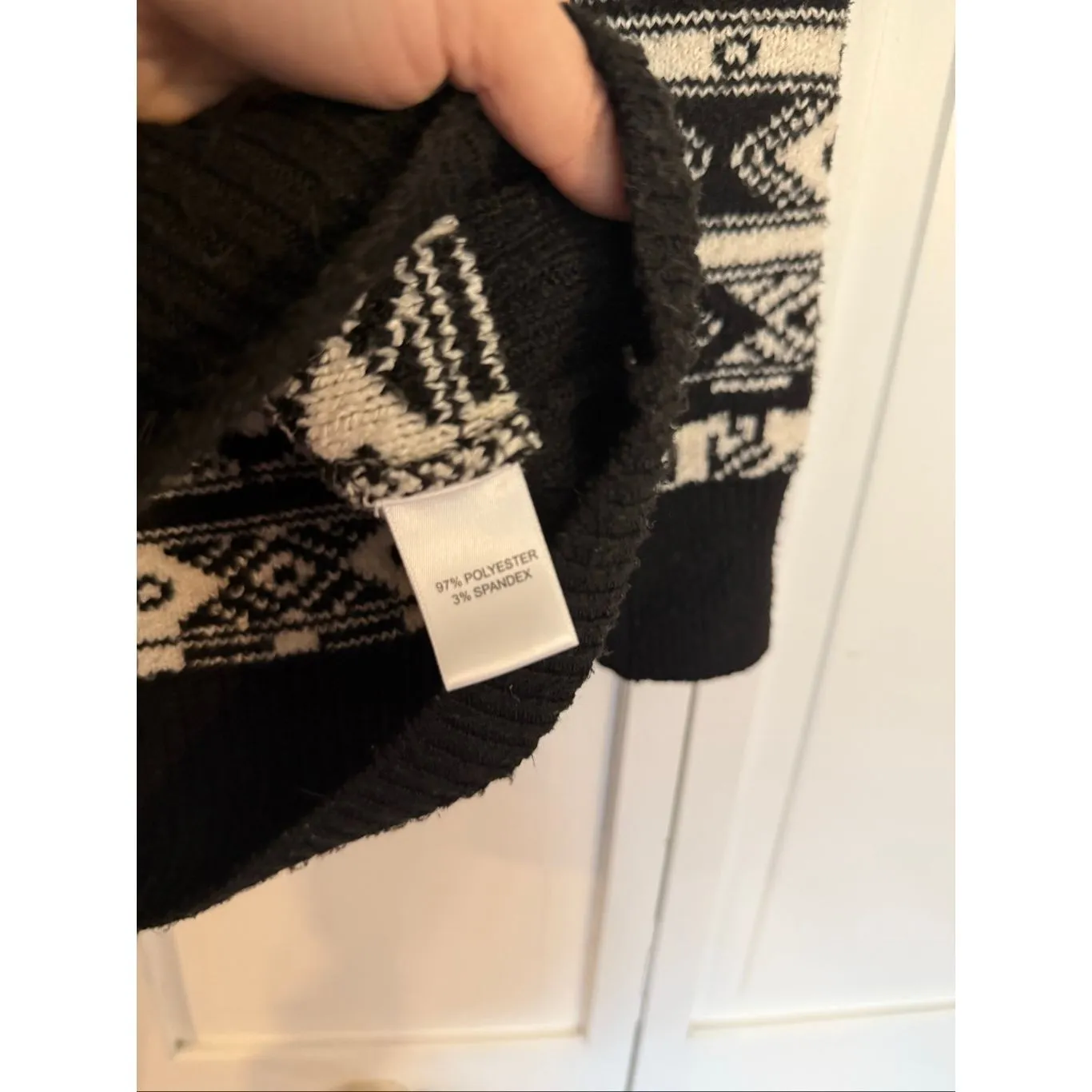 Rachel Zoe black and white southwestern printed open cardigan sweater small - Image 4