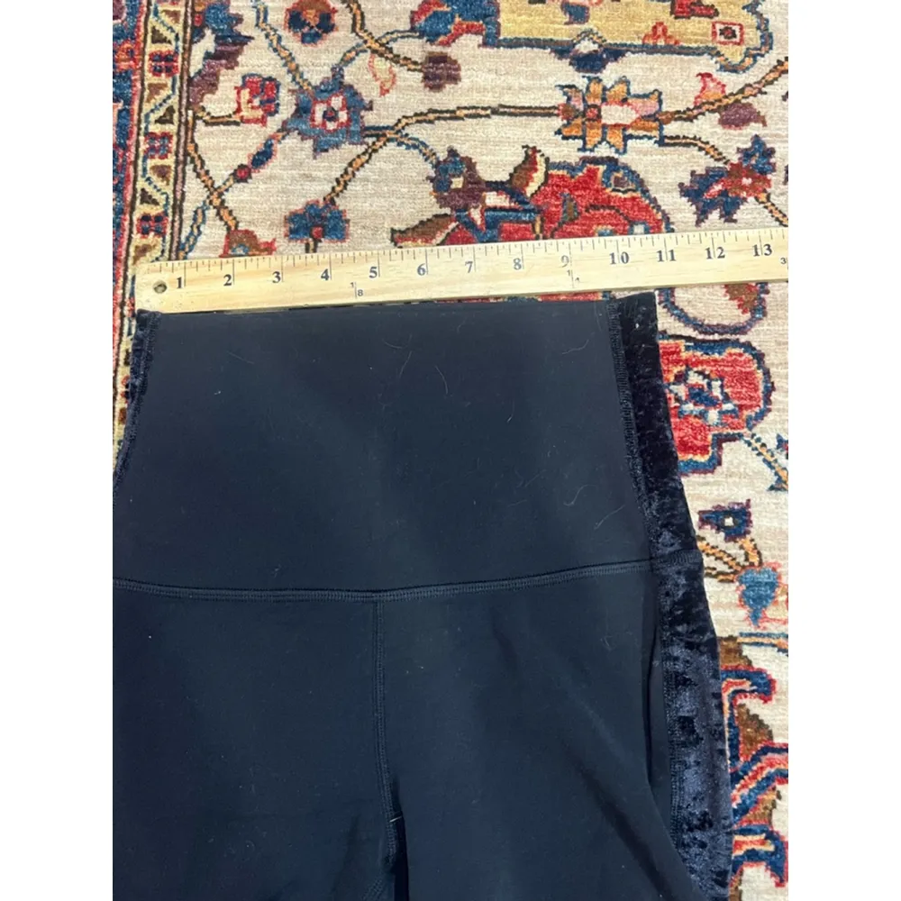 Lululemon Align Super High-Rise Crop *Crushed Velvet Size 4 - Image 3
