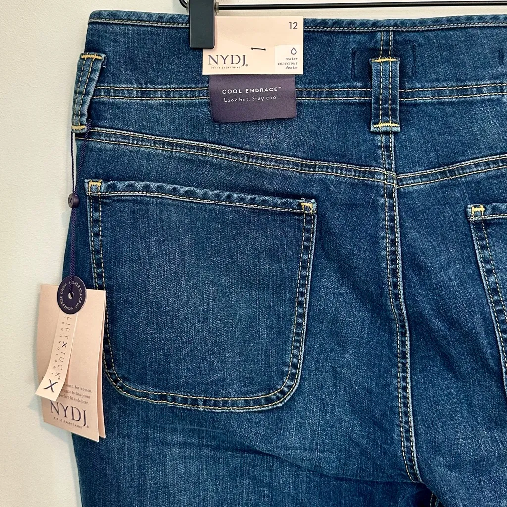 NWT NYDJ Ami Skinny Blue Jean Capris - Size: 12 - Image 7