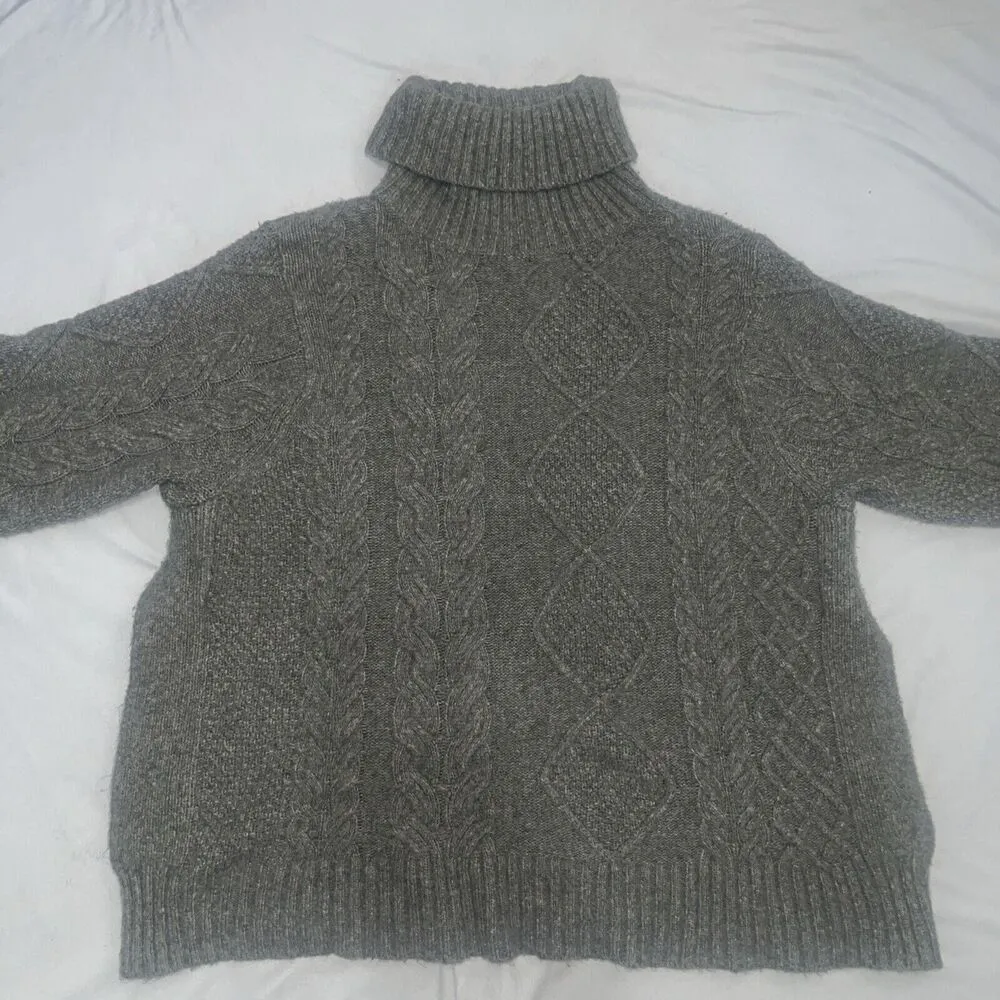 Women’s Michael Stars Cowl Neck 3/4 Sleeve Gray Wool Blend Medium M Sweater - Image 3