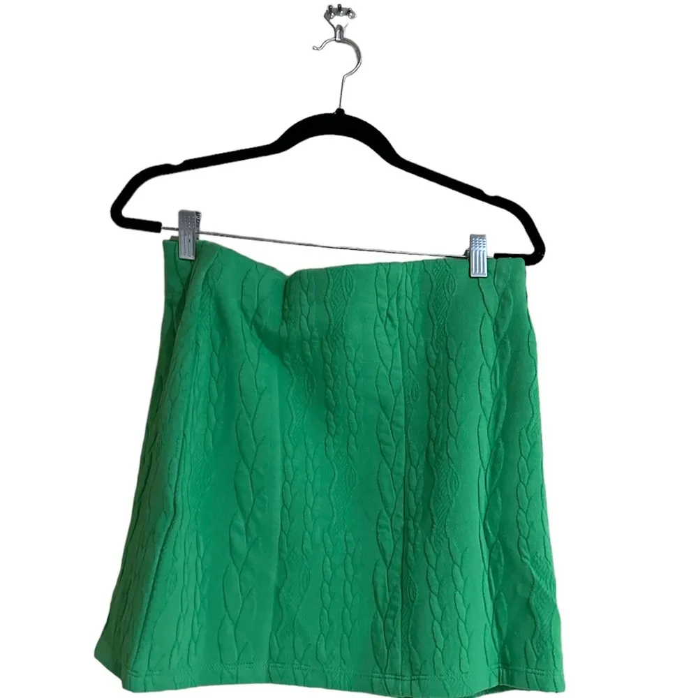 NWT ZARA QUILTED SKIRT GREEN HIGH WAISTED - Image 15